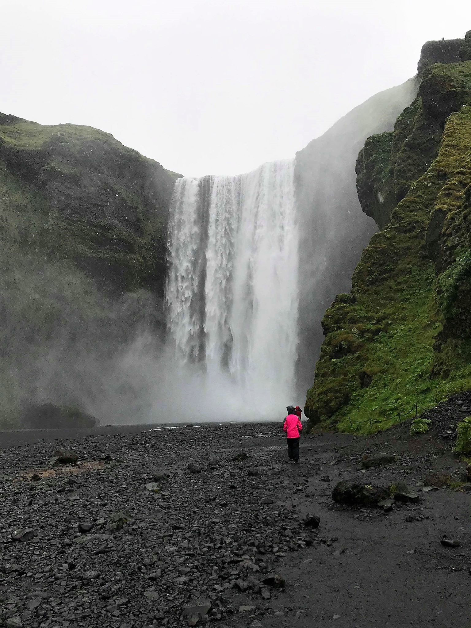 2nd-day-of-exploring-the-natural-beauty-of-iceland-rauvitravels